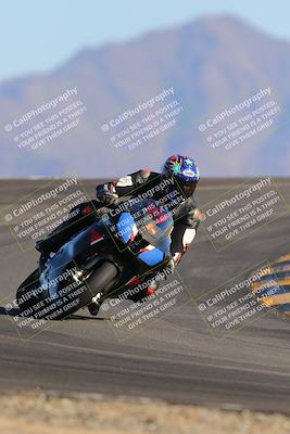 media/Nov-26-2022-TrackXperience (Sat) [[9e3694b821]]/Level 3/Session 6 (Turn 12)/